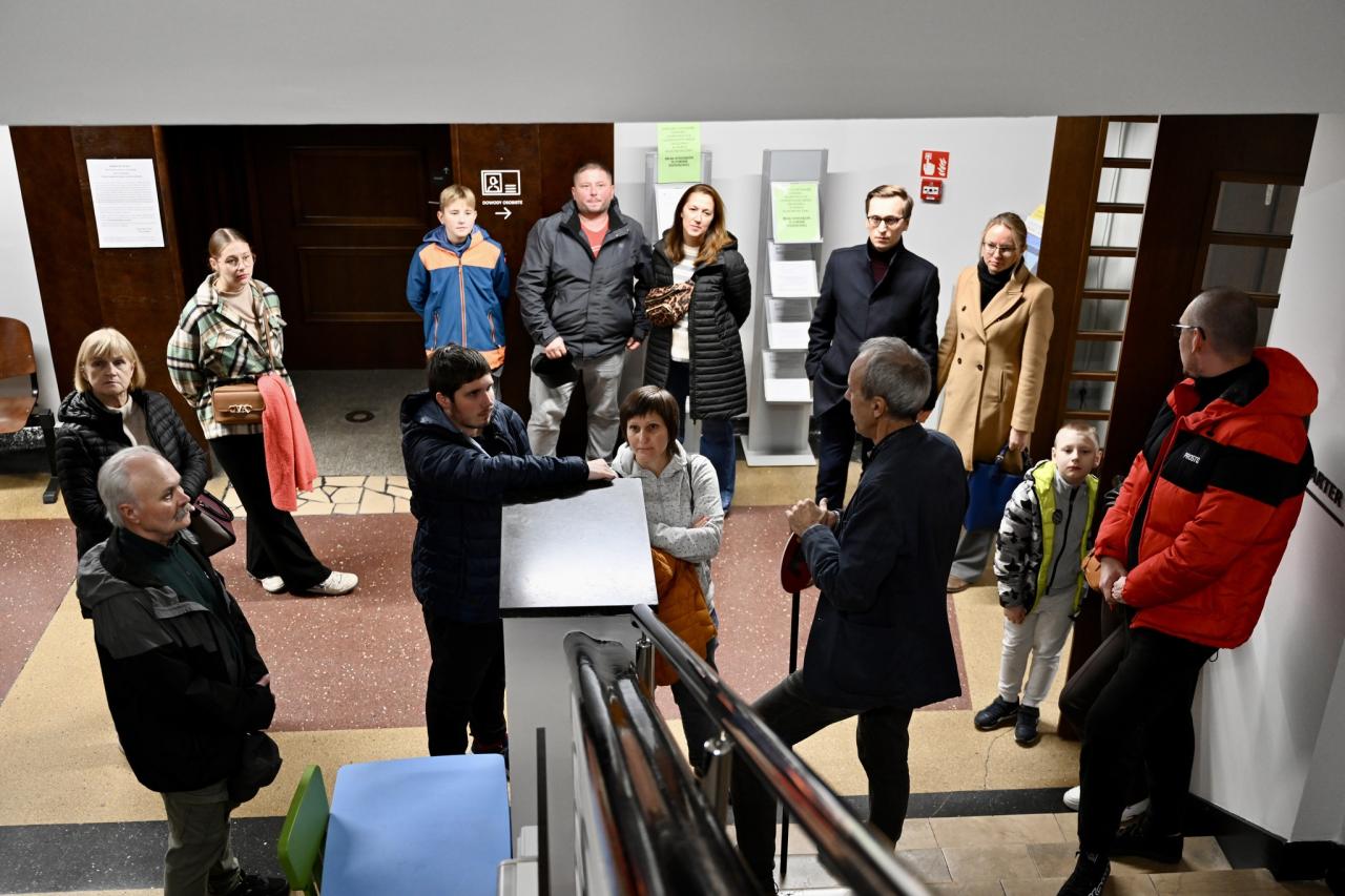 Nocne zwiedzanie ratusza przyciągnęło tłumy mieszkańców [ZDJĘCIA] - fotoreportaż