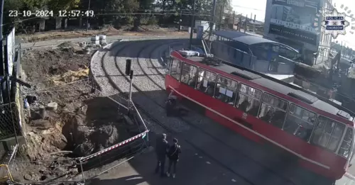 16-latka i 17-latek potrąceni przez tramwaj w Chorzowie [AKTUALIZACJA]