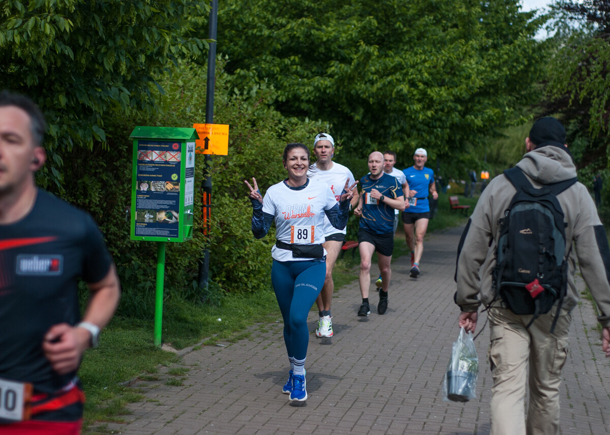 Za nami tegoroczna edycja Chorzowskiej Dychy, ponad setka uczestników wzięła udział w biegowych zawodach. Mamy zdjęcia!