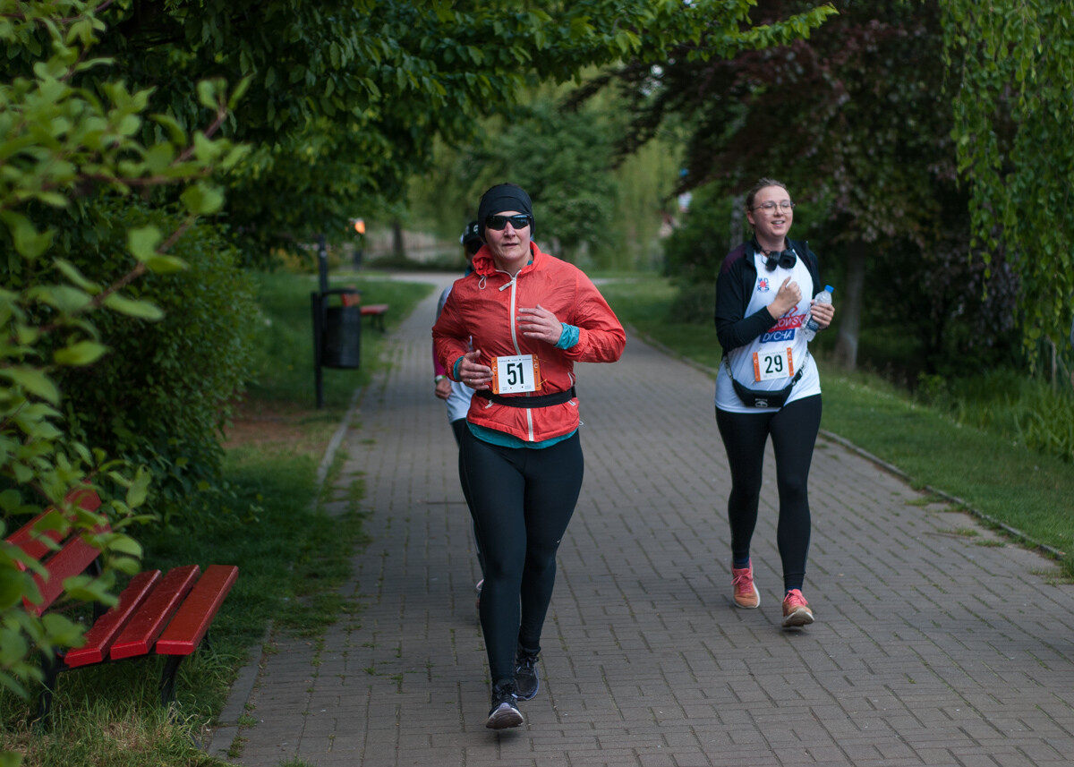 Za nami tegoroczna edycja Chorzowskiej Dychy, ponad setka uczestników wzięła udział w biegowych zawodach. Mamy zdjęcia!