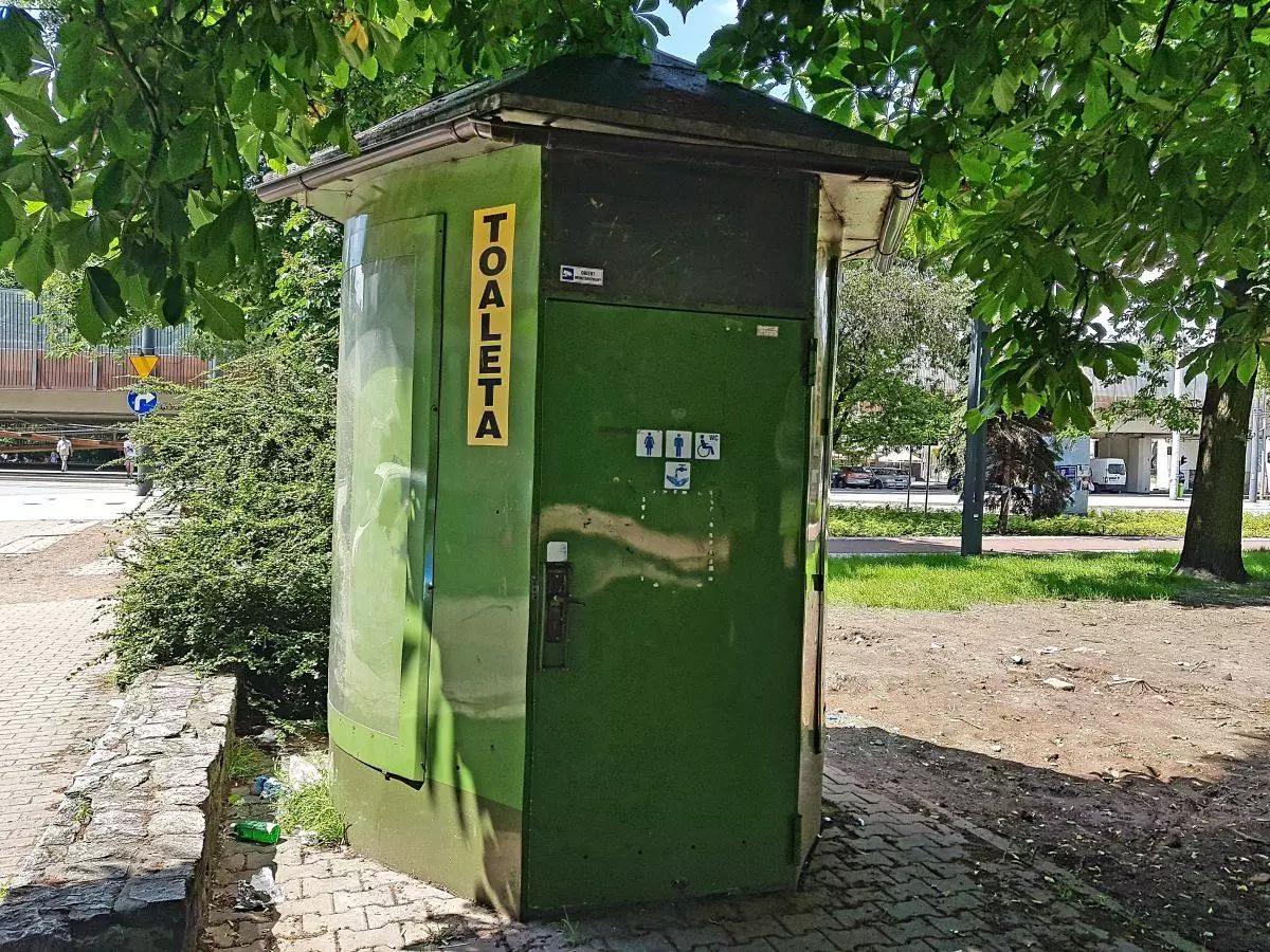Czy w Chorzowie brakuje toalet? Czy b&#281;dzie WC na Amelungu?