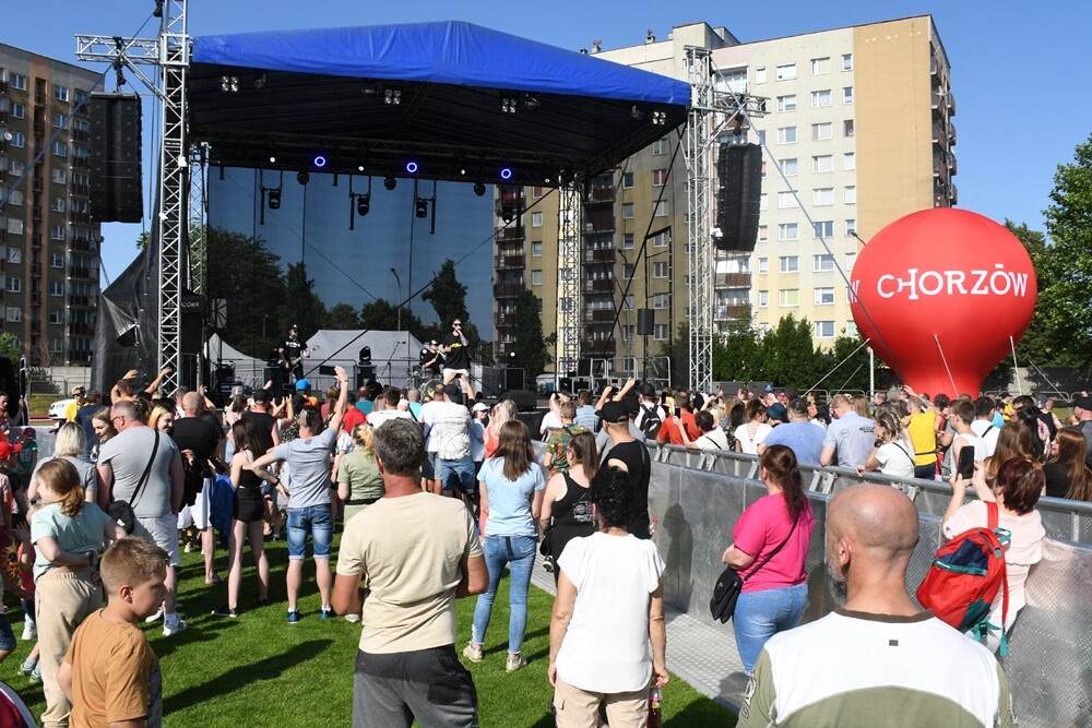 Po dwuletniej przerwie, Chorzów ponownie organizuje Dni Miasta. Wczoraj odbył się ostatni z zaplanowanych koncertów. Na scenie pojawił się zespół Long & Junior i przyjaciele.