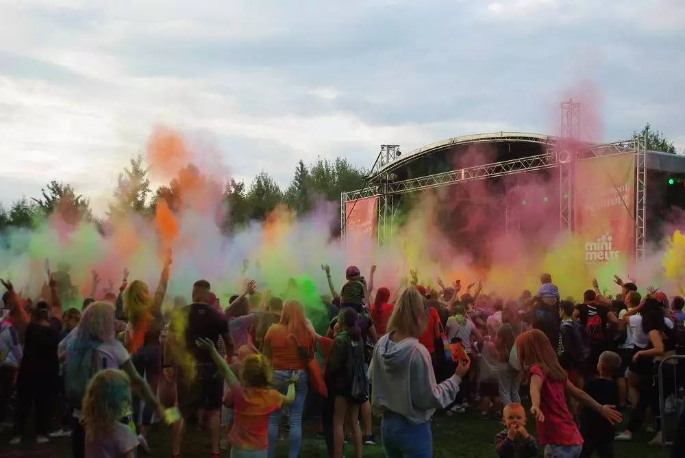 Eksplozja barw w Chorzowie, czyli Festiwal Kolorów 2021 za nami!