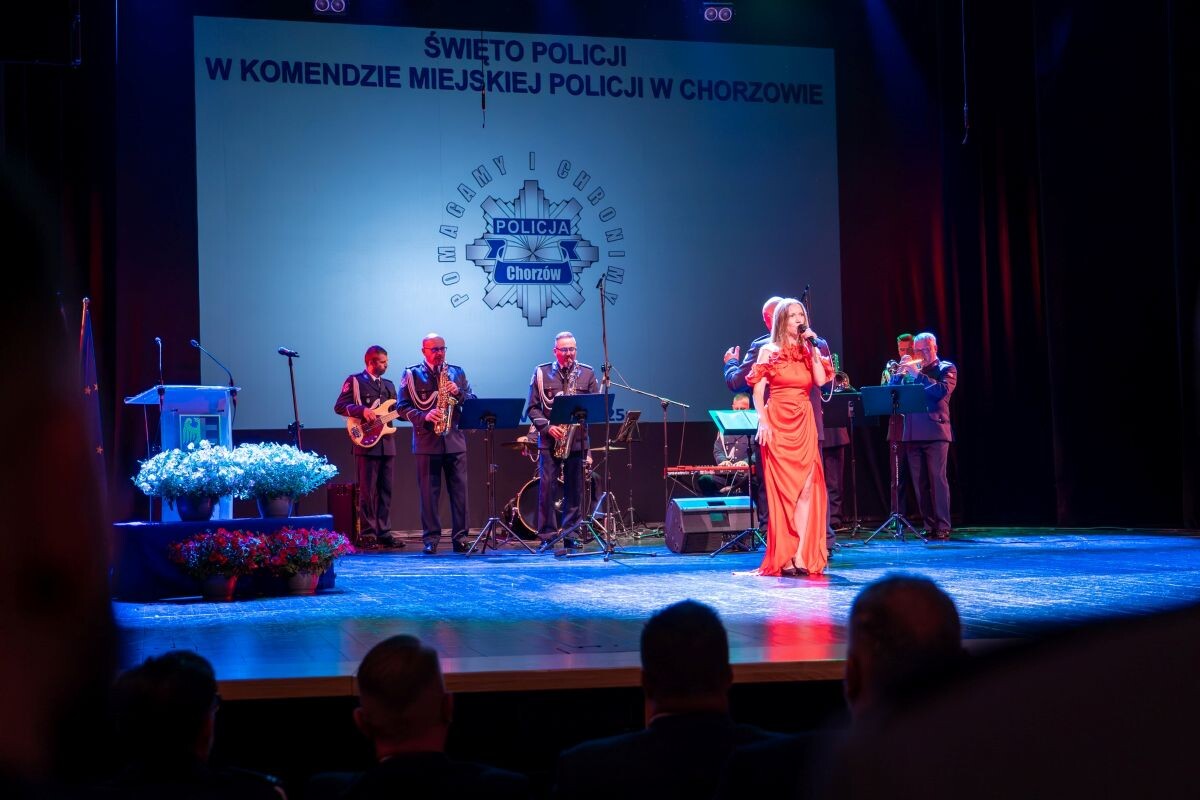 W Chorzowskim Centrum Kultury zorganizowano wyjątkowy apel z okazji Święta Policji! / fot. FB UM Chorzów