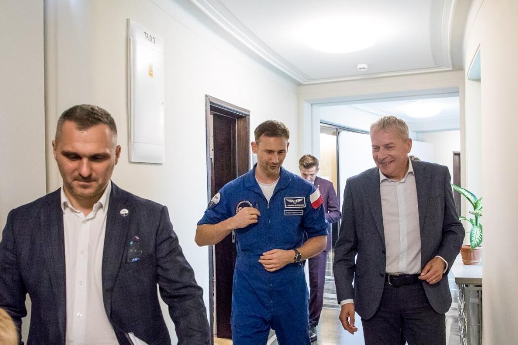 Astronauta Sławosz Uznański-Wiśniewski był gościem Planetarium [ZDJĘCIA] /fot. Tomasz Żak / BP UMWS