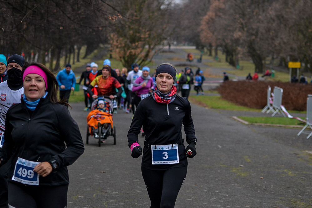 Po raz kolejny kilkaset osób witało Nowy Rok na sportowo, startując w Maratonie Cyborg w Parku Śląskim. Tradycyjnie my także byliśmy na starcie biegu i mamy dla Was zdjęcia!