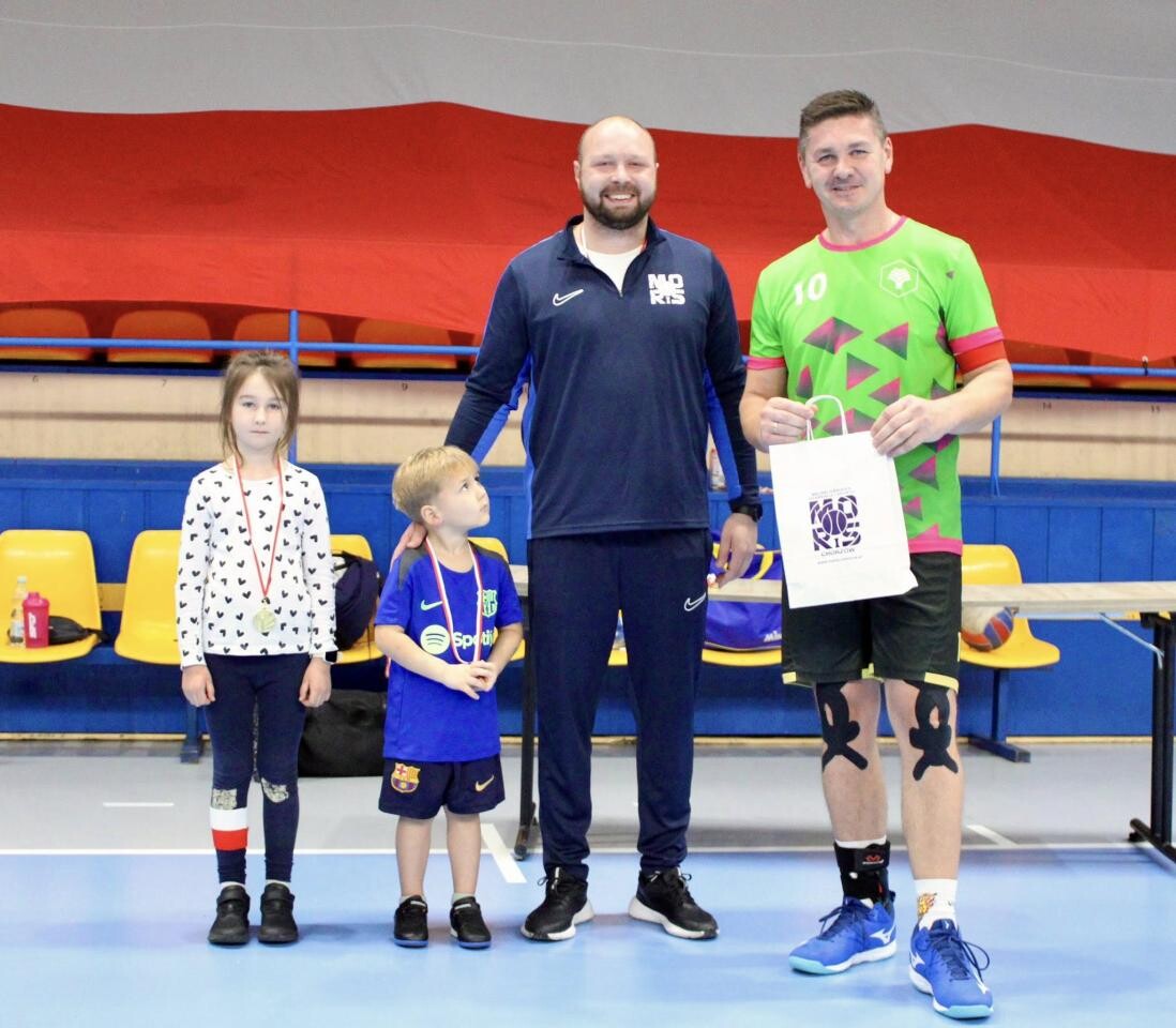 W Chorzowie odbył się Miejski Turniej Siatkówki „Chorzów dla Niepodległej”! [ZDJĘCIA] / fot. UM Chorzów FB