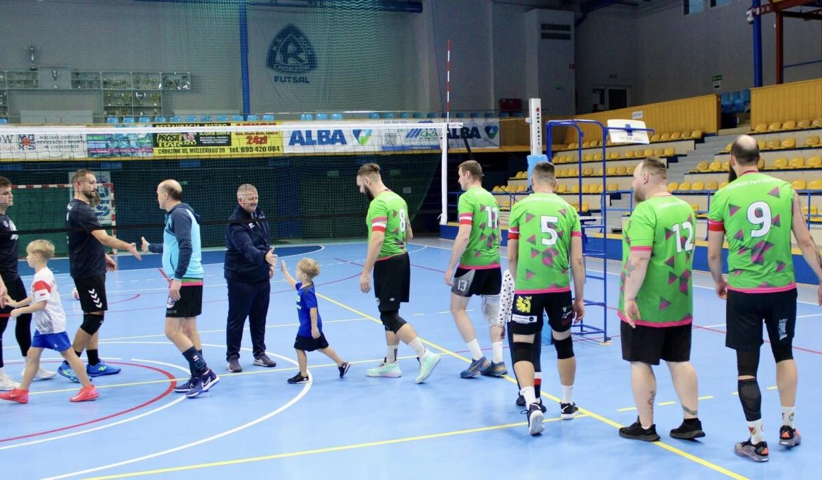 W Chorzowie odbył się Miejski Turniej Siatkówki „Chorzów dla Niepodległej”! [ZDJĘCIA] / fot. UM Chorzów FB