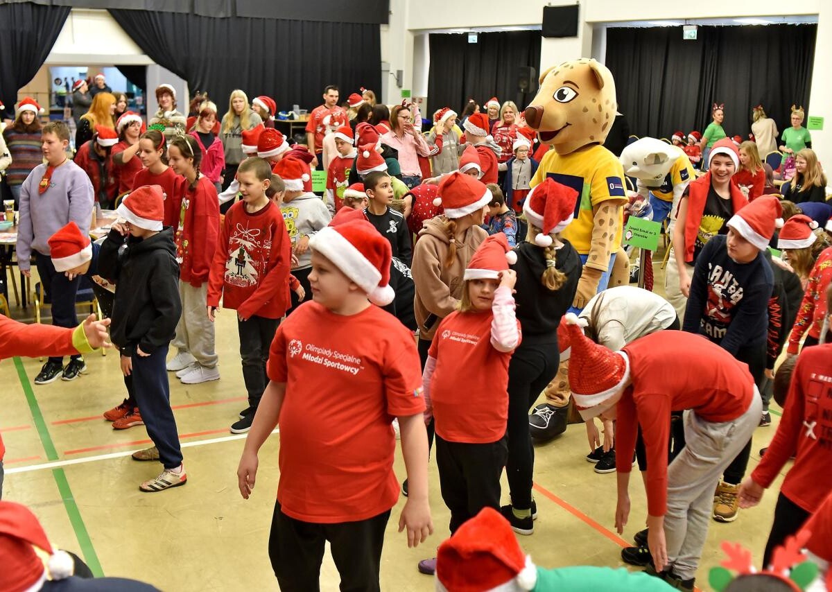 Mikołajki na Sportowo na Stadionie Śląskim – radość, ruch i świąteczna energia / fot. Superauto.pl Stadion Śląski