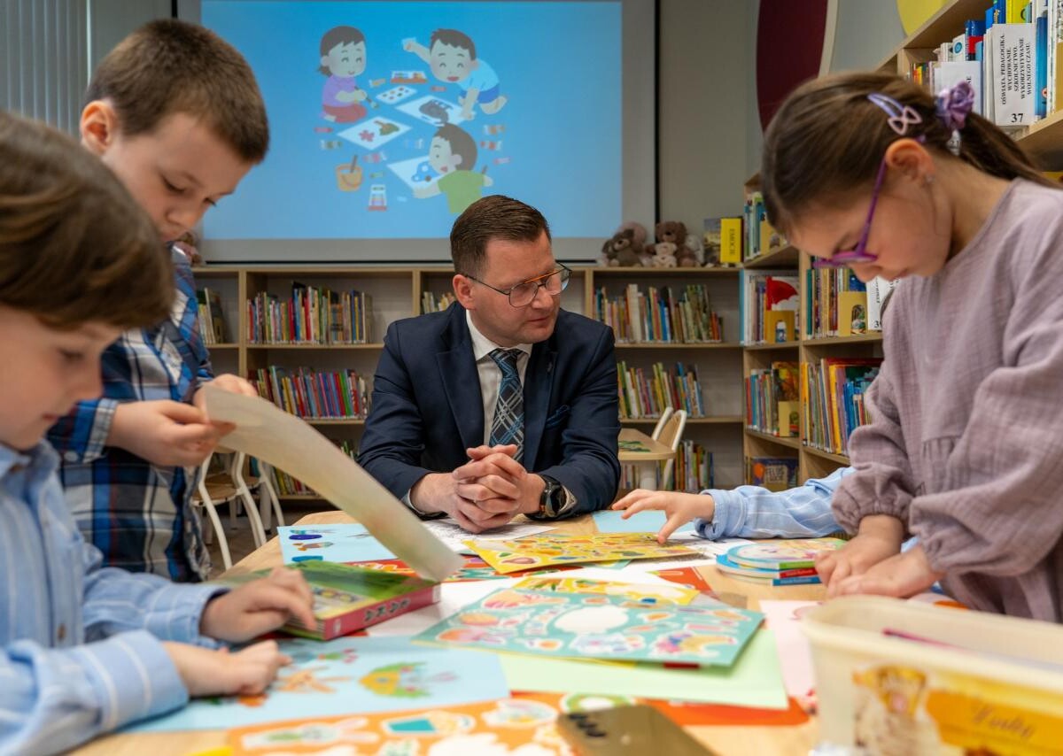 Nowa siedziba Filii nr 9 Miejskiej Biblioteki Publicznej oficjalnie otwarta [ZDJĘCIA] / fot. UM Chorzów