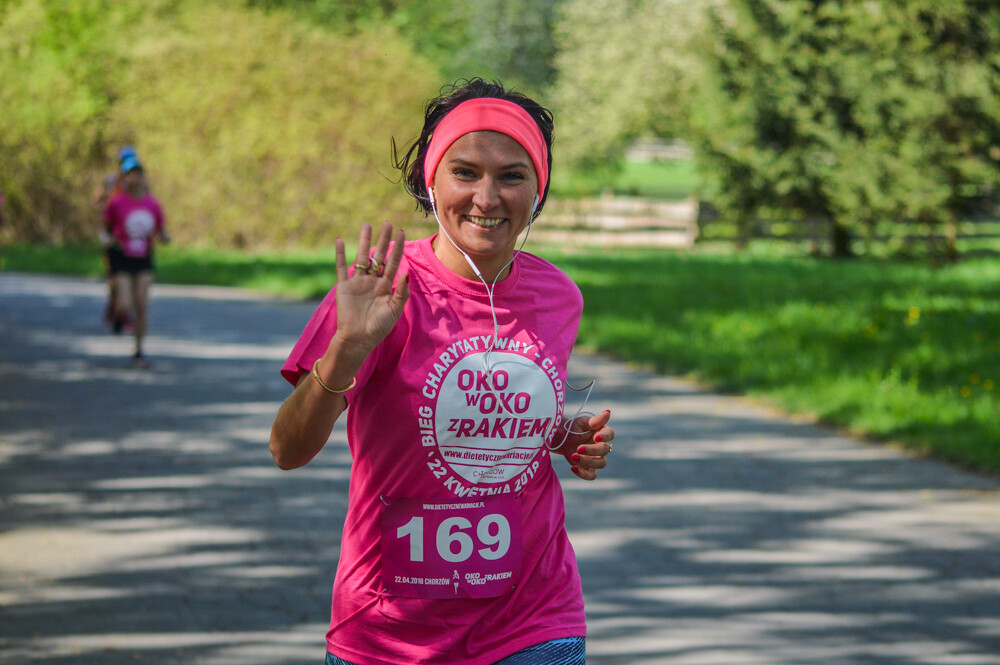 Chorzów gości wielu biegaczy i wiele inicjatyw, w tym także te charytatywne. Dziś prawie 500 osób pobiegło w szczytnym celu. Dla pacjentów z chorobą nowotworową.
