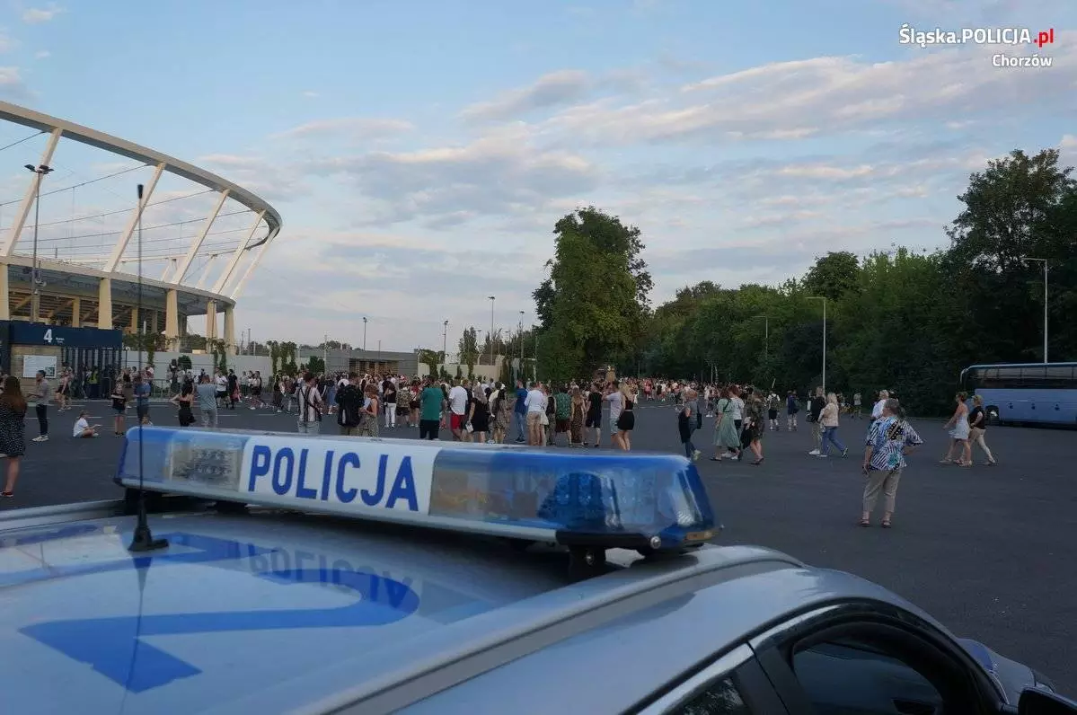 Policjanci zabezpieczali koncert Dawida Podsiadło na stadionie śląskim / fot. KMP Chorzów