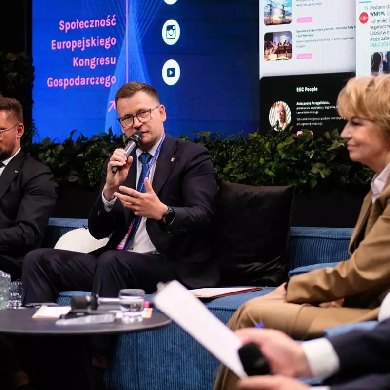 Prezydent Michałek wziął udział w sesji na temat przyszłości samorządów podczas EKG