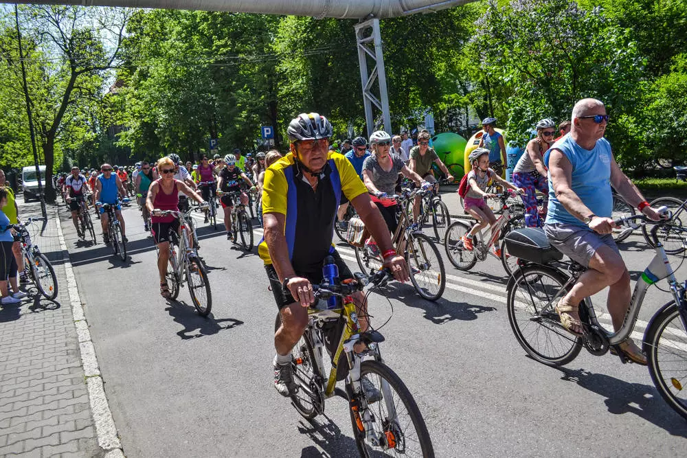 Za nami kolejna odsłona jednego z najciekawszych wydarzeń w Chorzowie. Kilkuset kolarzy wzięło udział w charytatywnym rajdzie rowerowym.