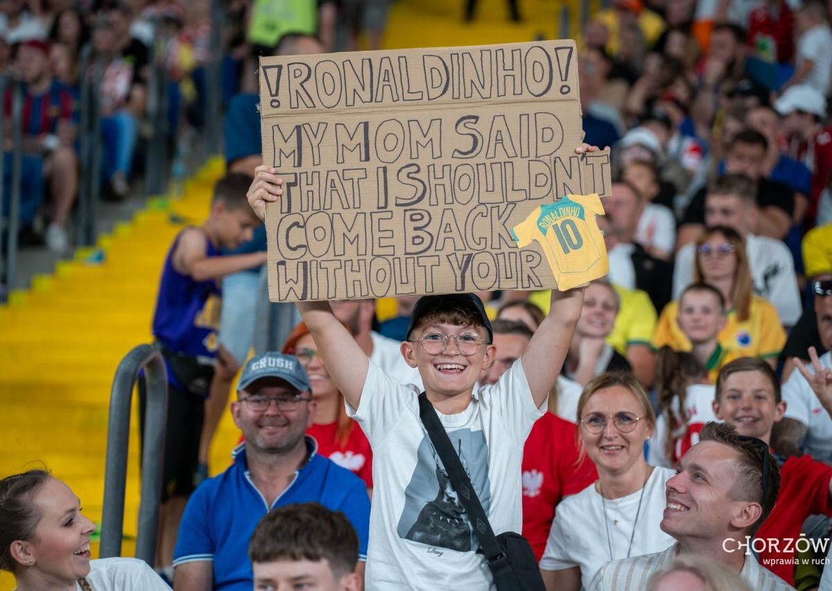 Ronaldinho Show 2025 w Chorzowie! 54 tysiące kibiców na Stadionie Śląskim [ZDJĘCIA] / fot. UM Chorzów