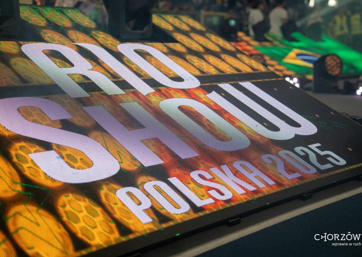 Ronaldinho Show 2025 w Chorzowie! 54 tysiące kibiców na Stadionie Śląskim [ZDJĘCIA] / fot. UM Chorzów