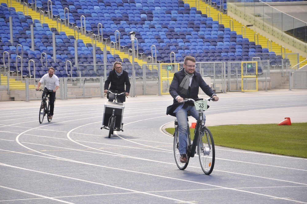 10 tysięcy rowerów trafi do mieszkańców Górnośląsko-Zagłębiowskiej Metropolii, a 230 elektrycznych jednośladów otrzymają urzędnicy oraz miejskie służby.
