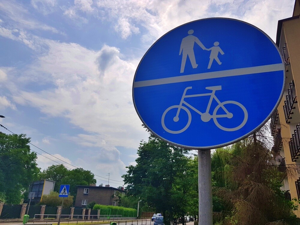 Ścieżki rowerowe w Chorzowie. Zdaniem rowerzystów jest ich zbyt mało i są kiepskiej jakości.