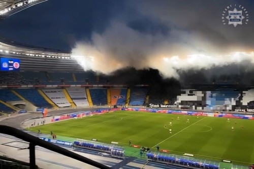 Skandaliczne sceny na Stadionie Śląskim — doszło do awantury między kibicami obu drużyn 