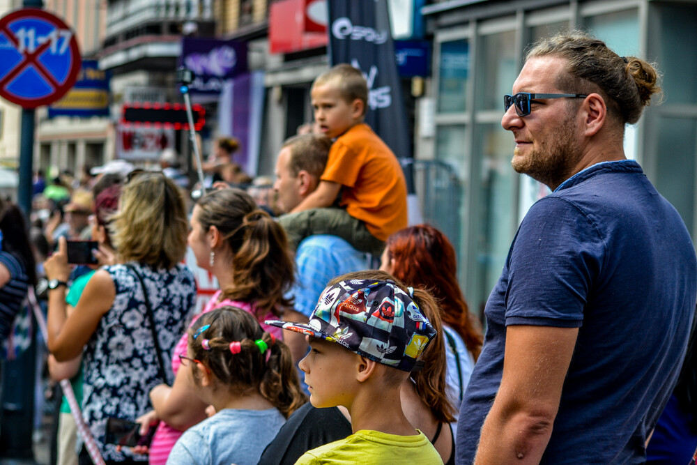 Trwają obchodu Święta Miasta, Chorzów/Królewska Huta obchodzą 150 rocznicę nadania praw miejskich. Dziś ulicą Wolności przeszła wielka parada!