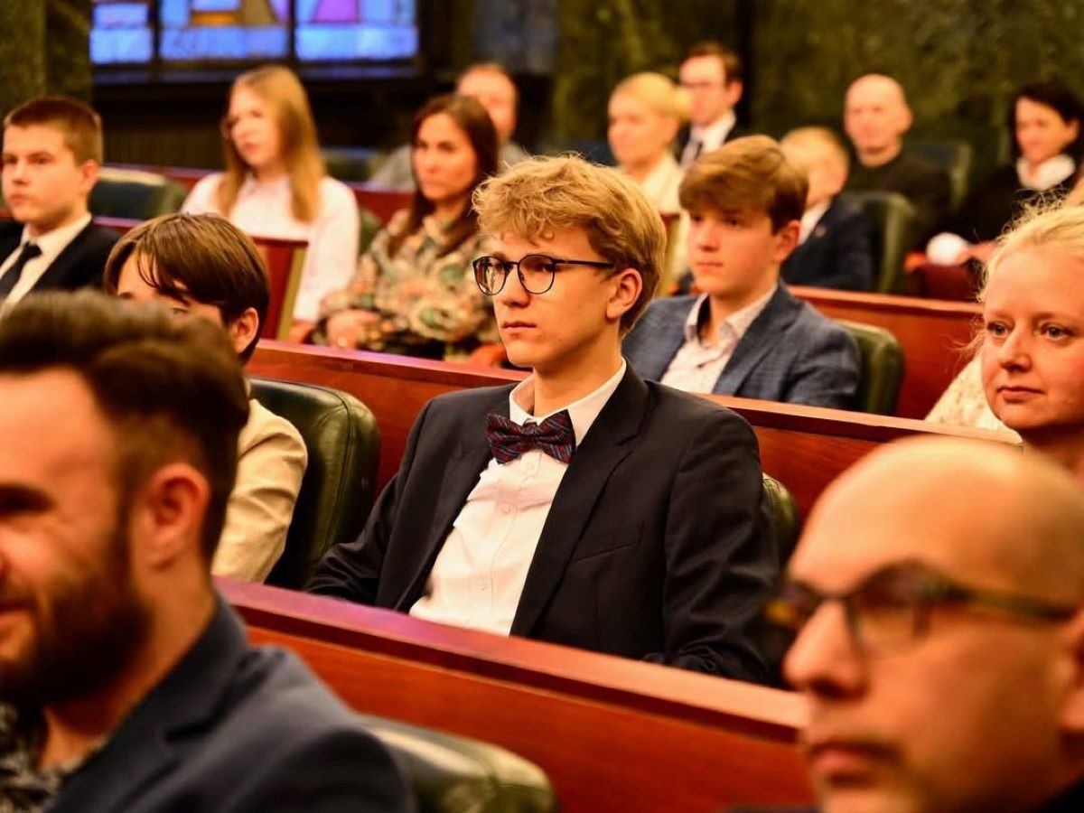 Wręczono Stypendia Miasta Chorzów dla najlepszych uczniów / fot. FB Szymon Michałek