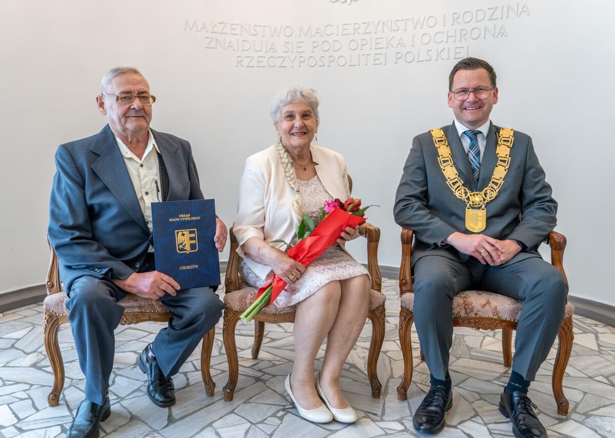 Chorzowskie małżeństwa świętowały Złote, Szmaragdowe i Diamentowe Gody [ZDJĘCIA] / fot. UM Chorzów FB